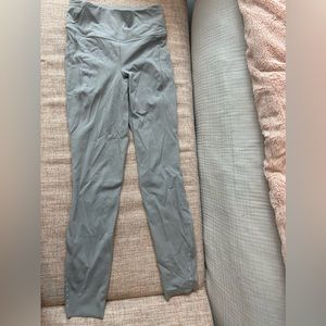 Lululemon Cropped Leggings